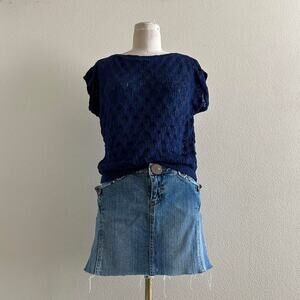 Vintage Jantzen navy blue knit sleeveless top